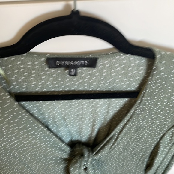 Green Dynamite keyhole dress - Picture 2 of 3